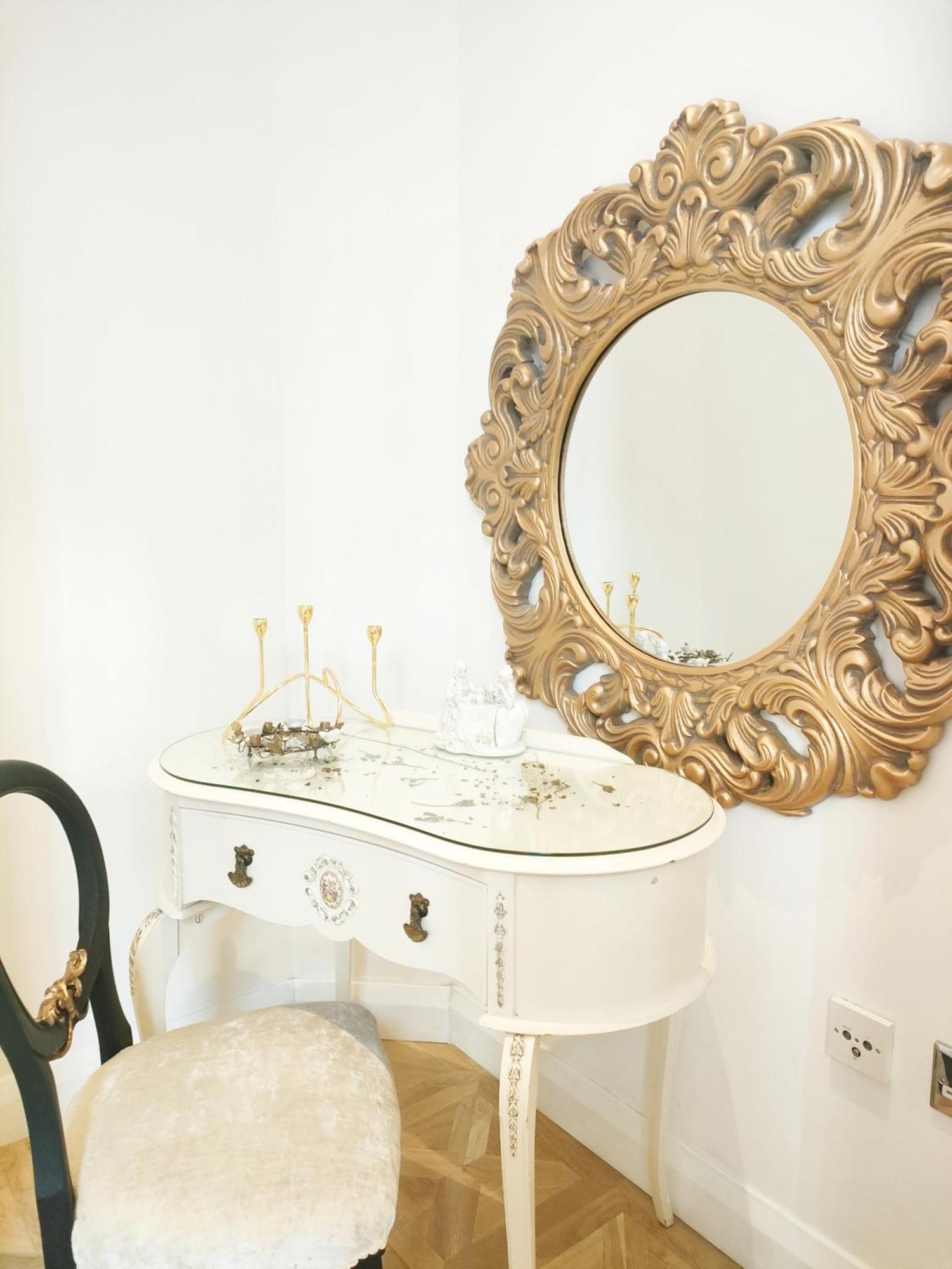 Versailles Nottingham Bagian luar foto