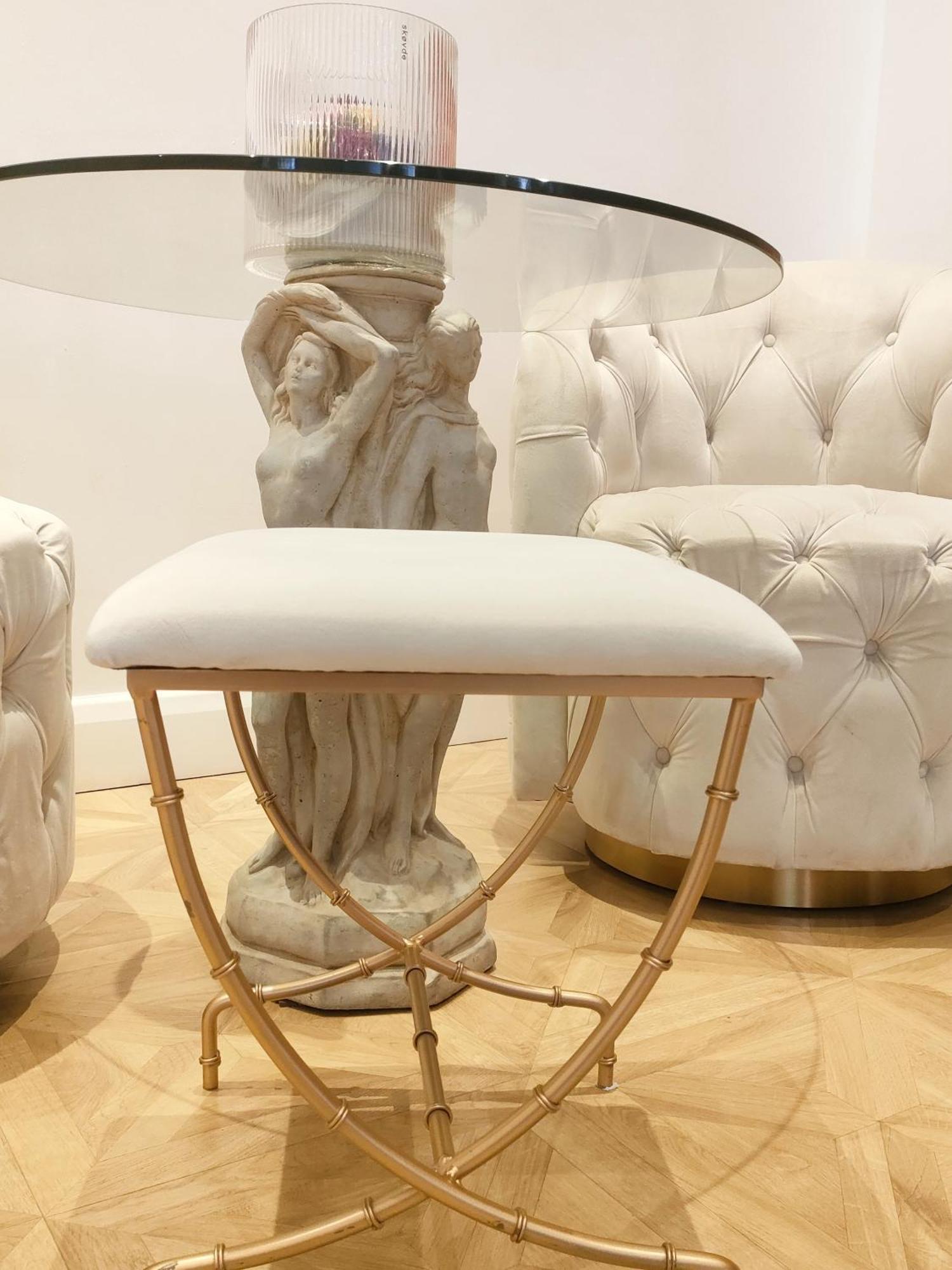 Versailles Nottingham Bagian luar foto